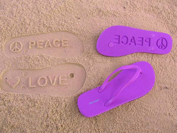 flip flops peace love